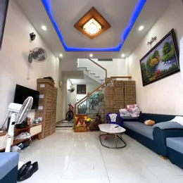 NHÀ 2 TẦNG HUỲNH NGỌC HUỆ  CHỈ 2TY66