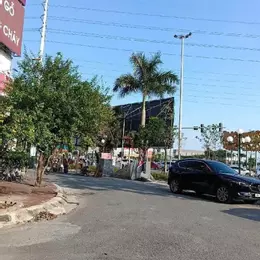 BÁN ĐẤT DỊCH VỤ CỔNG ĐỒNG PHÂN LÔ VỈA HÈ  , OTO  TRÁNH ĐỔ KINH DOANH ĐỈNH 55 , MẶT TIỀN 6M GIÁ 10.5