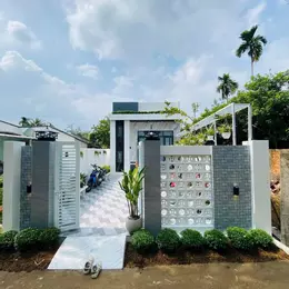 BÁN NHÀ MỚl THUỘC GIAI XUÂN PHONG ĐIỀN GẦN DINH THỰ Lang Truyền