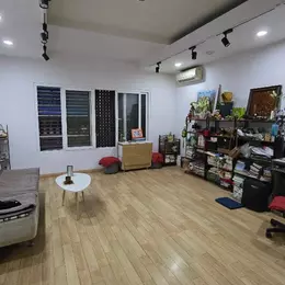Bán Nhà Phân Lô Phố Đỗ Quang, Cầu Giấy - Kinh Doanh, Gara, 50Mx5T, 5M MT, Hơn 19 Tỷ.