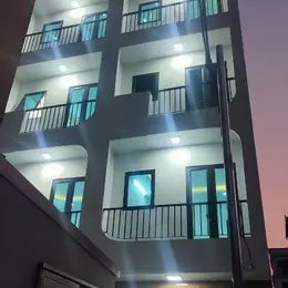 Nhà đẹp đón tết 40m2 5 tầng mới cạnh UBND Quận Bắc Từ Liêm