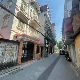 BÁN NHÀ NGUYỄN SƠN-LONG BIÊN 9.5 TỶ 54m, 6 TẦNG THANG MÁY, MT 8.2m. Ô TÔ ĐỖ CỔNG. TK HIỆN ĐẠI.