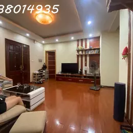 Bán nhà chung cư B6 Giảng Võ, 2 phòng ngủ, 2 VS diện tích 74m2. SĐCC. Giá: 8.550 triệu.