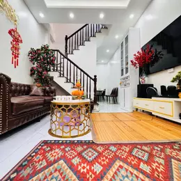 Bán nhà Vân Trì Từ Liêm 5 tầng lô góc 4,95 tỷ có thương lượng