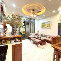 NHÀ DÂN XÂY CỰC CHẮC CHẮN - NGỌC THUỴ 5 _36M FULL NỘI THẤT - GIÁ 6TỶ8- NGÕ OTO ĐỖ CỬA