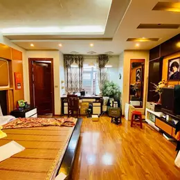 Căn nhà siêu đẹp ở gần chợ Hà Đông, nội thất toàn gỗ, 38m2, hơn 8 tỷ