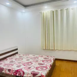 Happy Land cho thuê 1 căn nhà hẻm 1 xẹt 3 tầng 5pn ở Q1 HCM ngay khu kinh doanh mua bán
