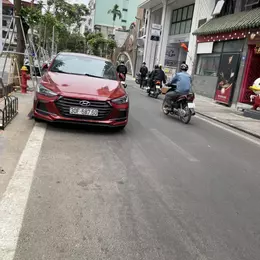 Cực hiếm, ngõ 98 Thái Hà, Đống Đa, ba bước ra mặt phố, Ô tô tránh, kinh doanh đa dạng, 45m, 20 tỷ.