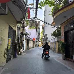 BÁN NHÀ 5T HOÀNG QUỐC VIỆT, DT 55 M2, GẦN PHỐ, NHÀ ĐẸP Ở NGAY, GIÁ 15 TỶ