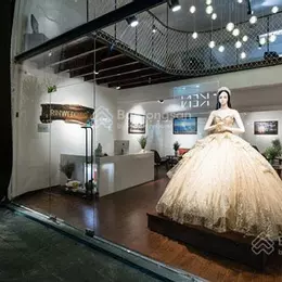 Siêu đẹp - Cho thuê nhà mặt phố Thái Hà - 100m2x5T, lô góc, mặt tiền 8m - Dãy thời trang, công nghệ