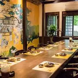 Cho thuê gấp nhà phố Lê Văn Thiêm 130m2 MT 6m giá 55tr. Thông sàn kinh doanh mọi mô hình