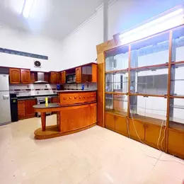 Bán nhà hẻm xe hơi tránh nhau Thành Thái Quận 10 - Tiềm năng kinh doanh - Chỉ 25.5 tỷ