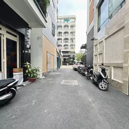Bán nhà 5 tầng, 39m², Full nội thất, Ngọc Thụy Long Biên - Giá hấp dẫn 5,75 tỷ