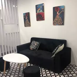Bán Căn Hộ TT Tầng 1 Gần Hồ Thành Công, Vỉa Hè, Kinh Doanh, Ô Tô Tránh, DT 49M - 4 Tỷ Hơn.