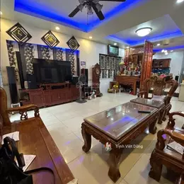 Nhà QL 13 đẹp ở luôn, KCBT, 80m2, HXH, cạnh KĐT Vạn Phúc , 5tỷ4