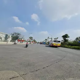 Bán đất tại Trâu Quỳ, Gia Lâm, Hà Nội. DT 55m2. Mt rộng. 7 chỗ vào. Giá 5 tỷ x.