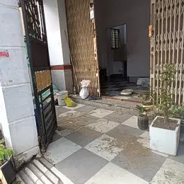 9.5. Cho Thuê Nhà 4 Triệu 2 Phòng Ngủ Gần Bệnh Viện Tim Mạch