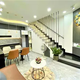 Bán nhà HXH đường 3/2 Quận 10,4x11.3m2 3 tầng chỉ 5.7 tỷ.