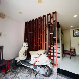 Bán nhà HXH Giá Rẻ Khu Bắc Hải Quận 10, 43m2 4 tầng chỉ 5.4 tỷ.