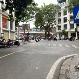 Bán 120M mặt phố mai hắc đế tặng nhà hai bà trưng
