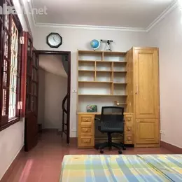 Chính Chủ Cho Thuê Nhà Riêng Gần Hồ Ba Mẫu