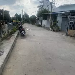 BÁN NHÀ 3 TẦNG, 200M2, 10 PN, 10 WC, THẠNH XUÂN 25, Q.12, GIÁ 6.5 TỶ - VỊ TRÍ VÀNG, SỔ HỒNG CHÍNH