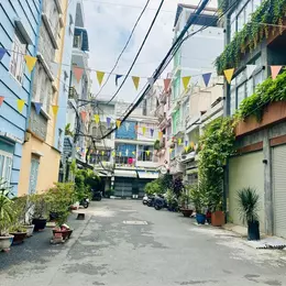 BÁN NHÀ 4 TẦNG - HẺM 9M - HUỲNH VĂN BÁNH, P.11, PHÚ NHUẬN - 32M² - 5 PN - GIÁ CHỈ 8.5 TỶ