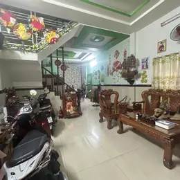 Nhà 4 Tầng Ở Lô Góc – Hẻm Xe Hơi Tránh – Ngang 5m – Sổ Hồng Riêng Giá Chưa Tới 6 Tỷ - Quận 12.