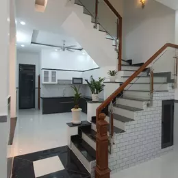 Bán nhà mới xây đướng số 8 linh xuân thủ đức LH:0909428959.