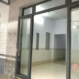 103. Nhà 3,5 Triệu Nhà Rộng Rãi Cách Hẻm Số Đỏ 400M