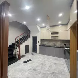 Nhà VĂN CAO 41m2 x Mặt tiền 5.5M, ngõ to và rộng. Cách mặt phố vài bước chân.