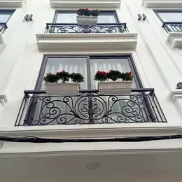 Trung tâm Cầu Giấy 35m2 5 tầng nhà mới giá nhỉnh 7 tỷ