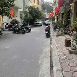BÁN LIỀN KỀ KĐT VĂN QUÁN ,NHÀ MẶT PHỐ ,ĐANG KINH DOANH ,DÒNG TIỀN ỔN ĐỊNH,TIỀM NĂNG TĂNG GIÁ CAO