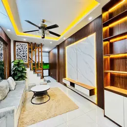 Bán nhà 4 tầng, 32m², 4PN, 4WC, Thanh Lân - Lĩnh Nam - 4.7 tỷ