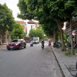 BÁN NHÀ MẶT PHỐ THANH AM-LONG BIÊN 9.95 TỶ 40m, 4 TẦNG DÂN XÂY, Ô TÔ TRÁNH, KINH DOANH ĐỈNH.