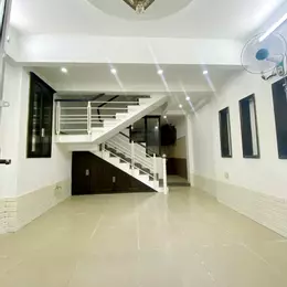 BÁN NHÀ ĐẸP 4 TẦNG_6PN_ GẦN ĐH VĂN HIẾN_ HXH_SHR_ 5TY9 CÒN TL