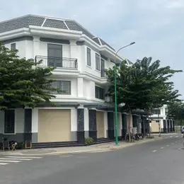 Bán nhà Hòa Lợi, Bến Cát: Giá chỉ 2,66 tỷ - Đầy đủ tiện ích, pháp lý rõ ràng!
House for Sale in