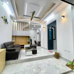 ĐÊ LA THÀNH NHỎ - ĐỐNG ĐA - DT 42M2 X 5T - MT 4M - 7.6TỶ- FULL NỘI THẤT - NGÕ RỘNG THOÁNG