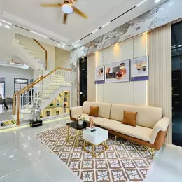 Bán nhà Cao Thắng Quận 10 Hẻm ô Tô, (4x13.4) 4 tầng chỉ 5.6 tỷ