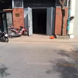 Bán nhà Mặt tiền Bà Điểm 4, Bà Điểm, Hóc Môn, 135m2, Giá 10 tỷ TL.