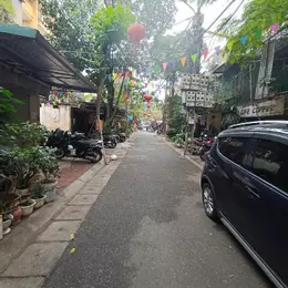 Bán nhà tập thể tầng 1 quỳnh mai 1 mặt phố 1 mặt ngõ kinh doanh ngày đêm mhai bà trưng