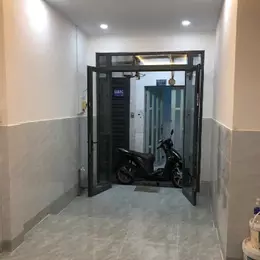TRƯỜNG SA- TÂN BÌNH - 45M² - NHÀ 3 TẦNG - BTCT - HẺM THÔNG THOÁNG - NHỈNH 5 TỶ.