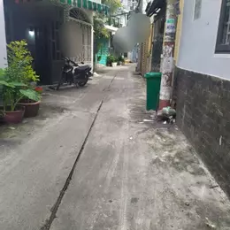 Trung tâm P10 Tân Bình, hẻm 3 gác thông, 3 tầng, 2 phòng ngủ, giá 1.6 tỷ.