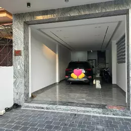 NHÀ PHỐ NGUYỄN VĂN CỪ - 69M, LÔ GÓC - GARA Ô TÔ - 7 TẦNG THANG MÁY - 16,8 TỶ