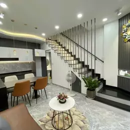 Bán nhà Hẻm Ô tô Nguyễn Tri Phương Quận 10, 44.7m2 4 tầng chỉ 5.8 tỷ.