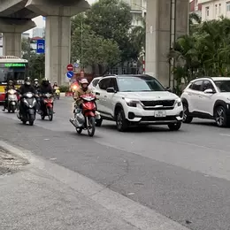 Tuyệt đẹp,Nhà mới Tây Sơn, Đống Đa 40m, mt:4m, 6 tầng Thang Máy, ba bước ra phố 11,2 Tỷ.