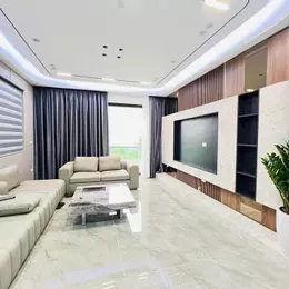 Lô góc Bồ Đề,Long Biên DT 78m2 x mt 4.5m ô tô vào nhà giá nhỉnh 12 tỷ