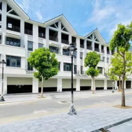 Chính chủ nhà cần bán gấp liền kề duy nhất phân khu Hy Lạp đường 17m diện tích 104m2 mt 5m ,view