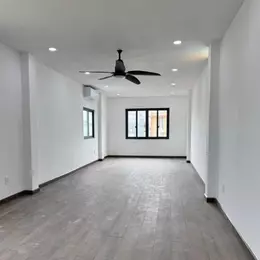 Cho thuê nhà chính chủ 13p mặt tiền giá 55tr