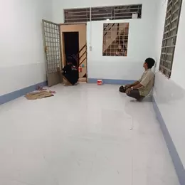 nhà 2,5 Triêụ mới đẹp gần chợ Xuân Khánh (cổng rào chung không nuôi thú cưng)
